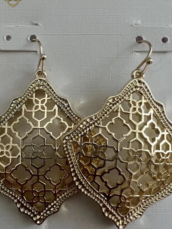 Kendra Scott Stud Earrings - Picture 1 of 6